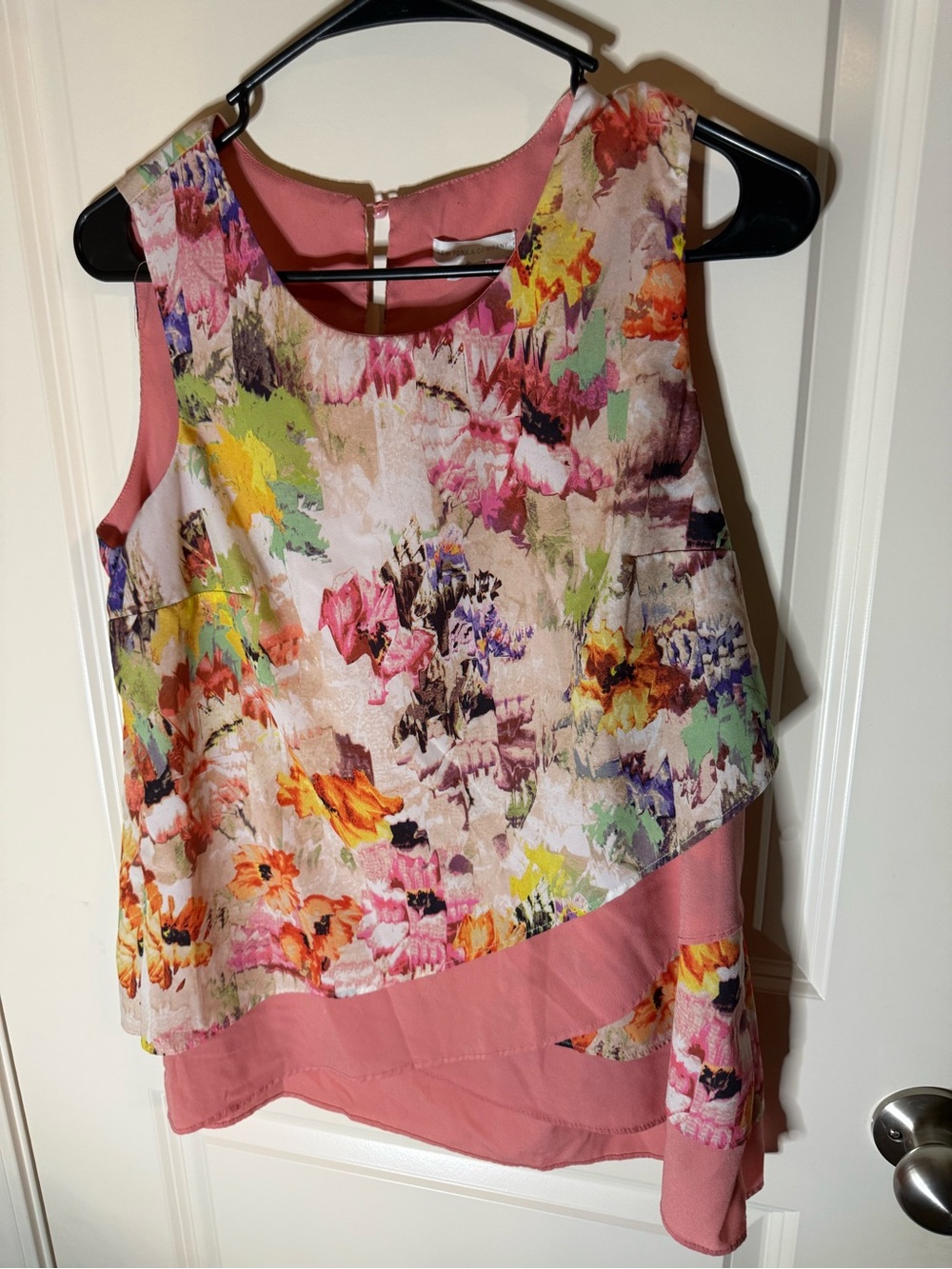 New York & Company Small Layered Floral Blouse Pink Sleeveless Asymmetrical